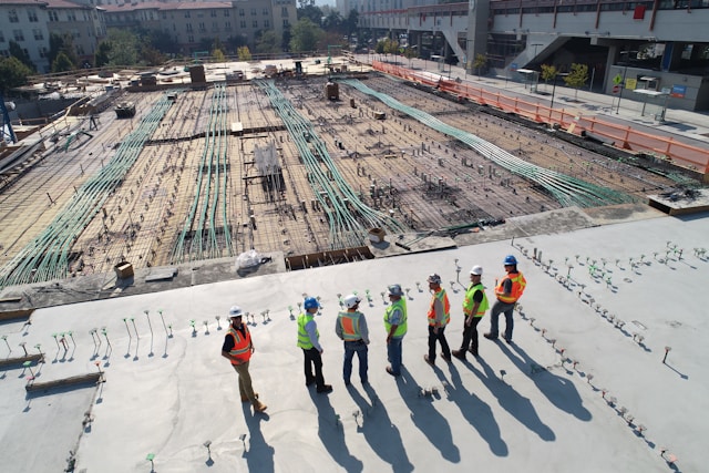 Advanced technologies shaping the future of construction.